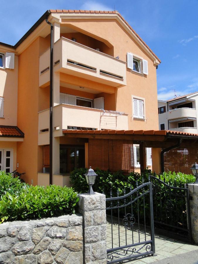 Vito & Rocco Apartment Малинська Номер фото